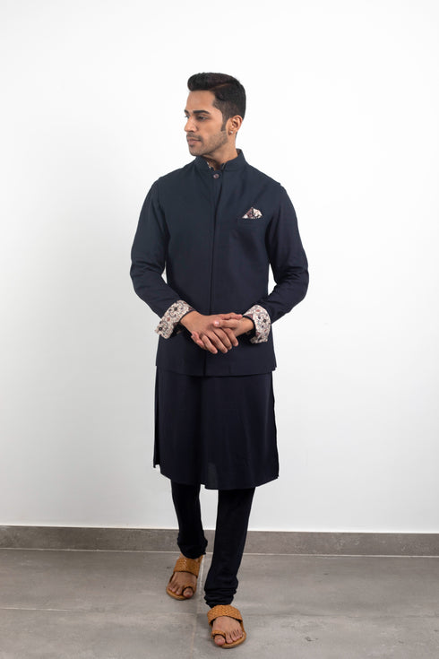 Aztec 2.0 Nehru Jacket Set