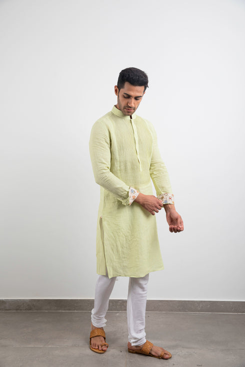Bareek Kurta Set