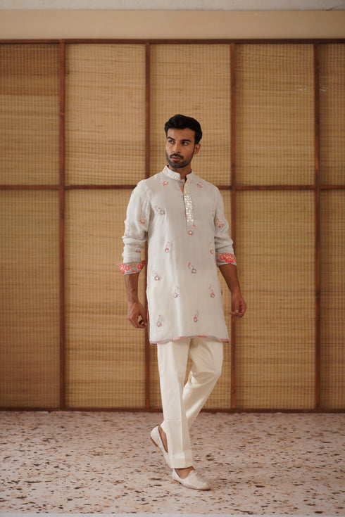 Gramophone Dori Kurta Set