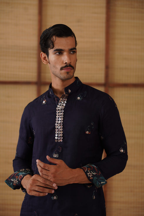 Gramophone Dori Kurta Set