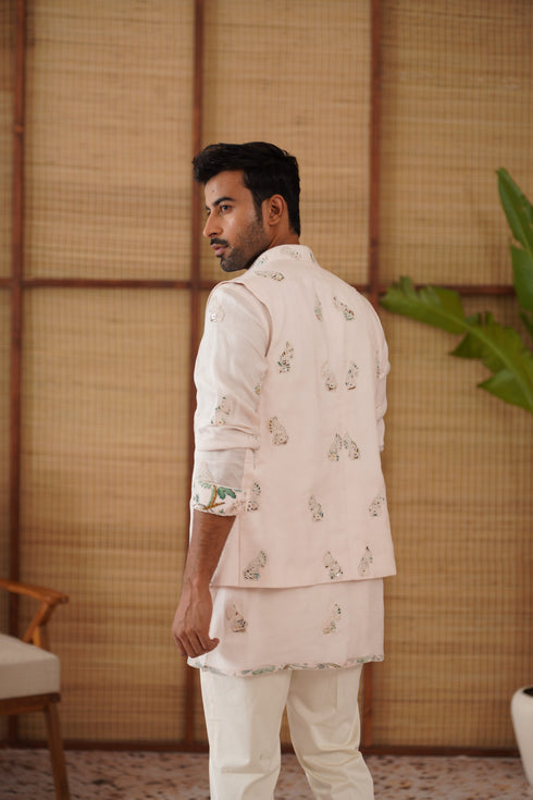 Gramophone Dori Nehru Jacket Set