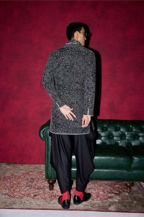 Kasuti Floral+Grid Deep Neck Kurta