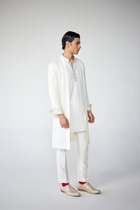RTW-Suqares Shrug with henly Collar Kurta Set