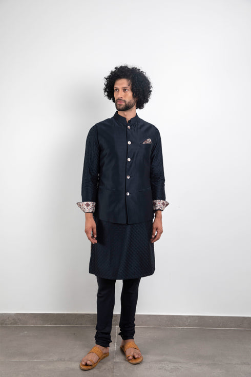 Sadgi Nehru Jacket Set