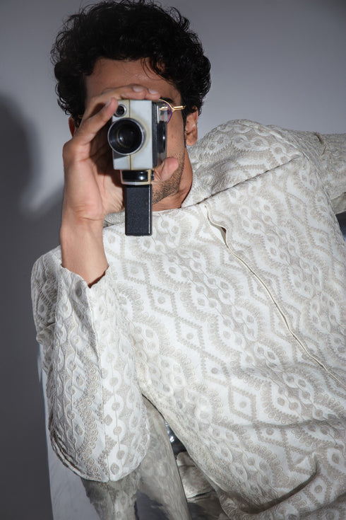 Scallop Dori Bandhgala Set