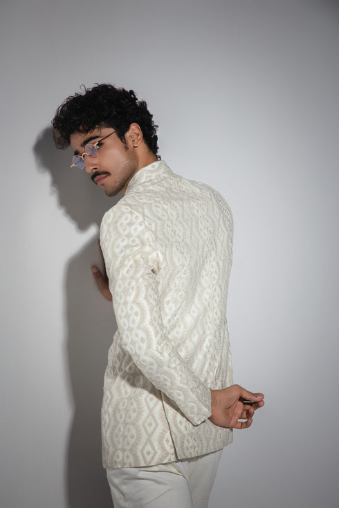 Scallop Dori Bandhgala Set