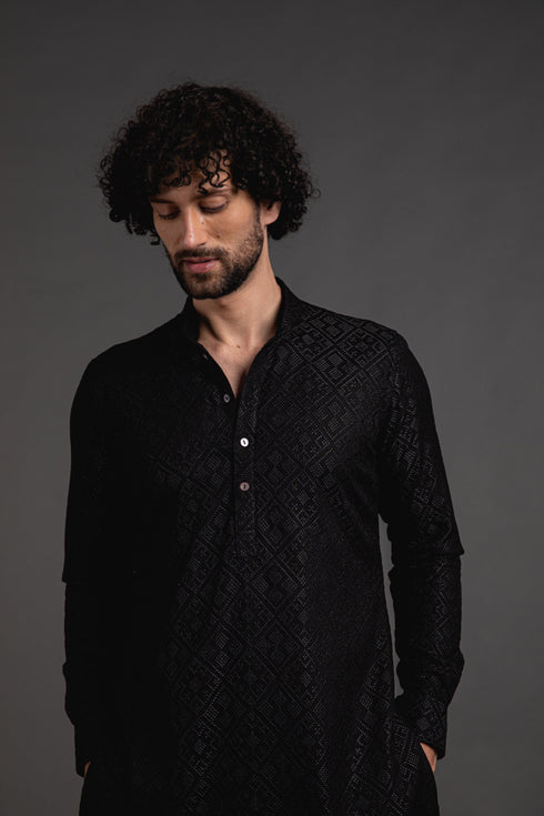 Delicate Kairos Kurta Set