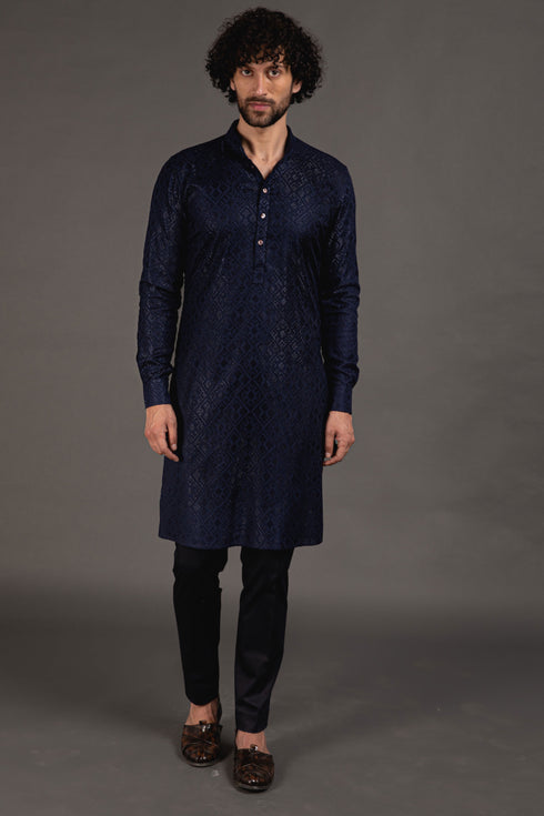 Delicate Kairos Kurta Set