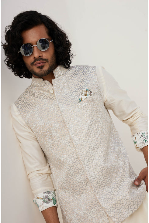 Banarsi Double Scallop 2.0 Nehru Jacket Set