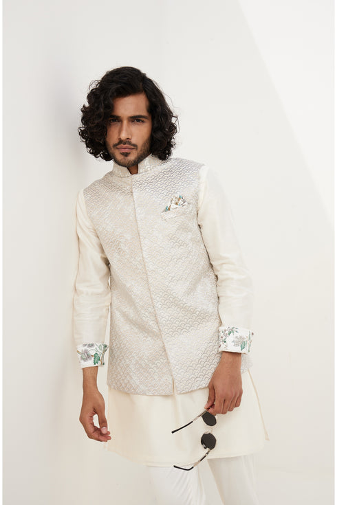 Banarsi Double Scallop 2.0 Nehru Jacket Set