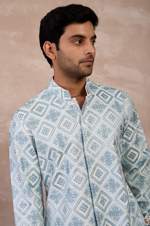 Dice Front Open Edgecut Kurta Set