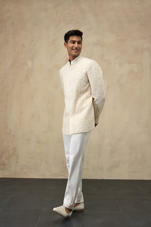 Vertical Dori Bandhgala Set