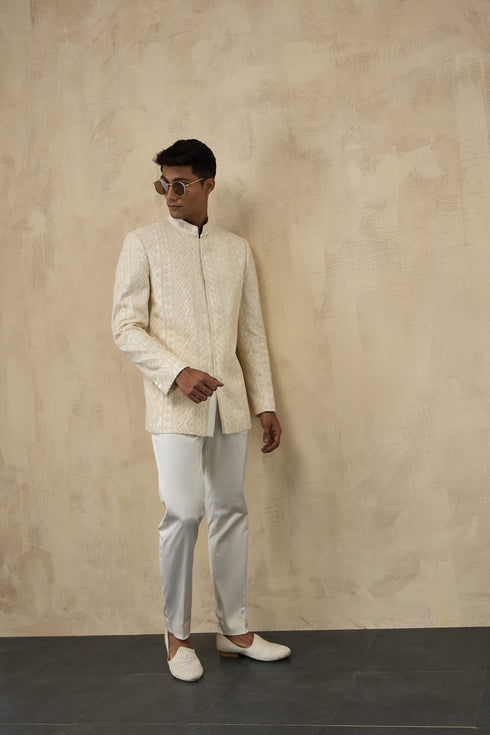 Vertical Dori Bandhgala Set